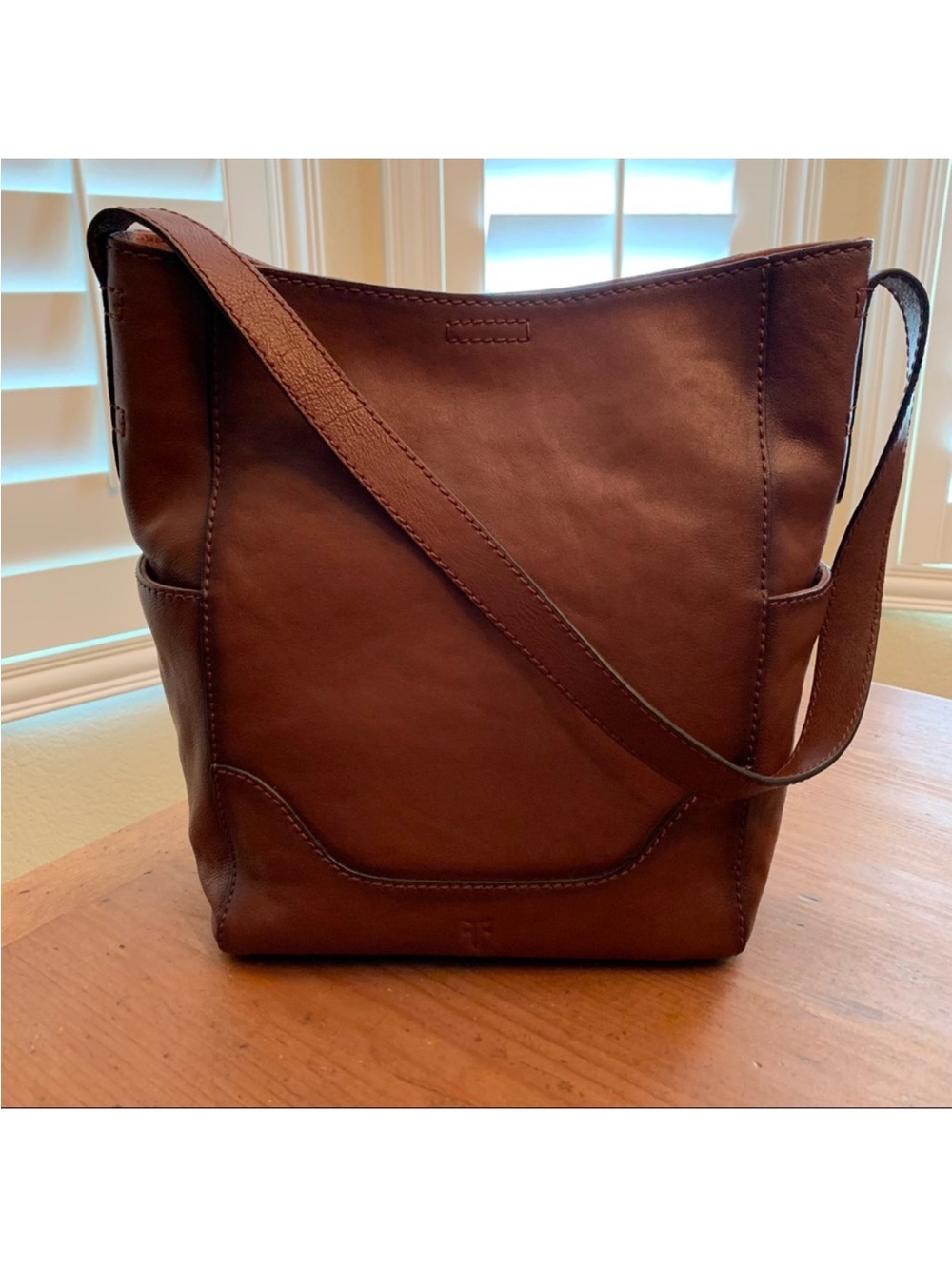 Frye Leather Hobo Bag Side Pocket Cognac